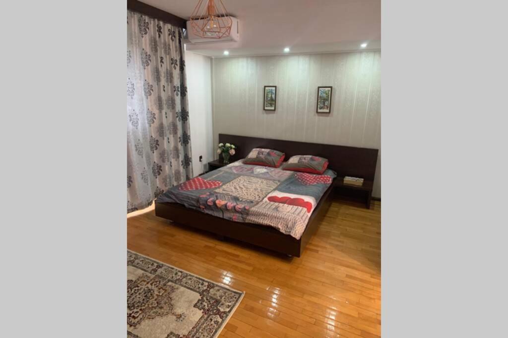 Lovely Studio In The Heart Of Bucharest Exterior photo